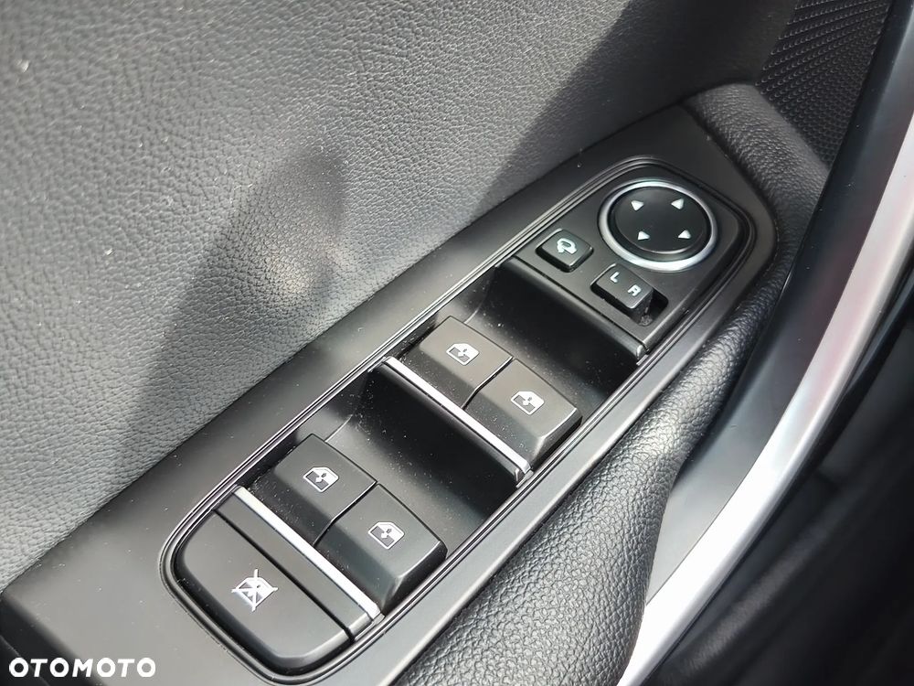 Kia XCeed 1.6 CRDi DCT7 PLATINUM EDITION - 28