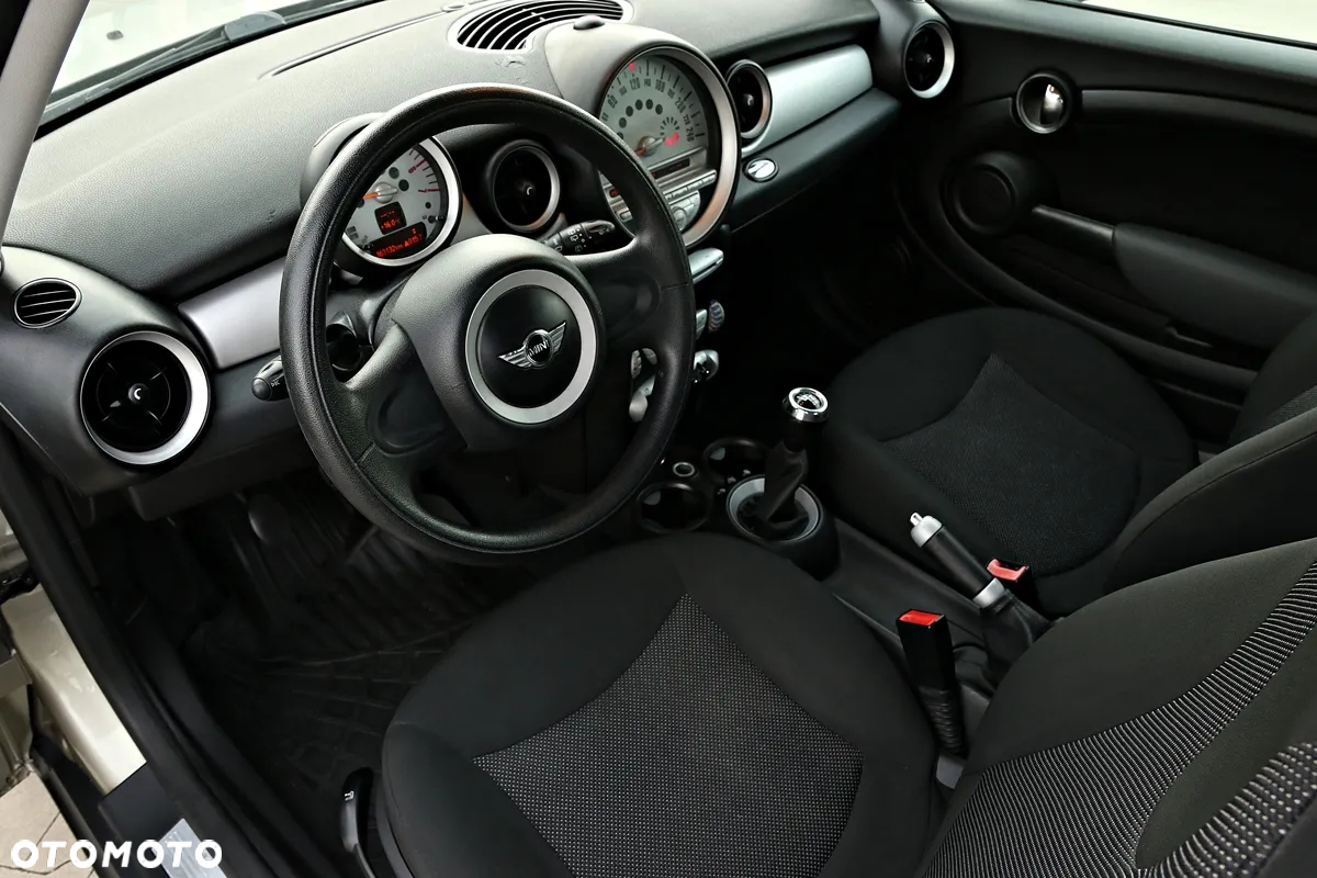 MINI Cooper D - 19