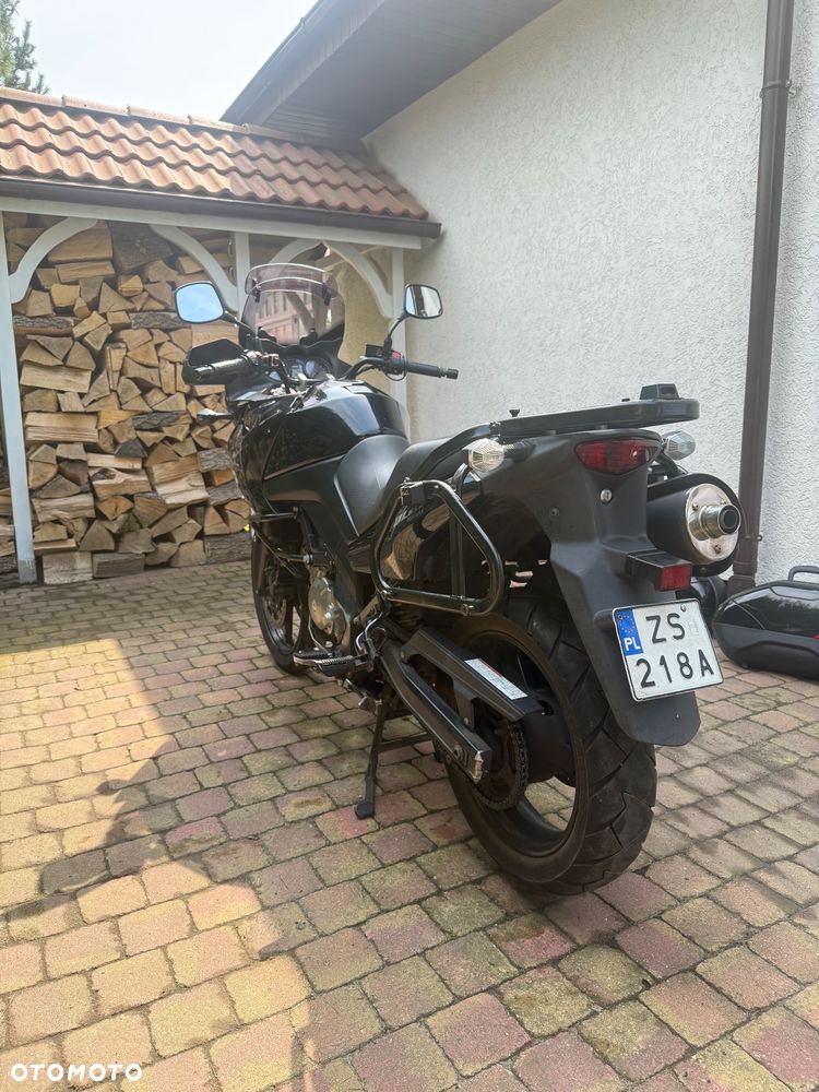 Suzuki V-STROM - 3