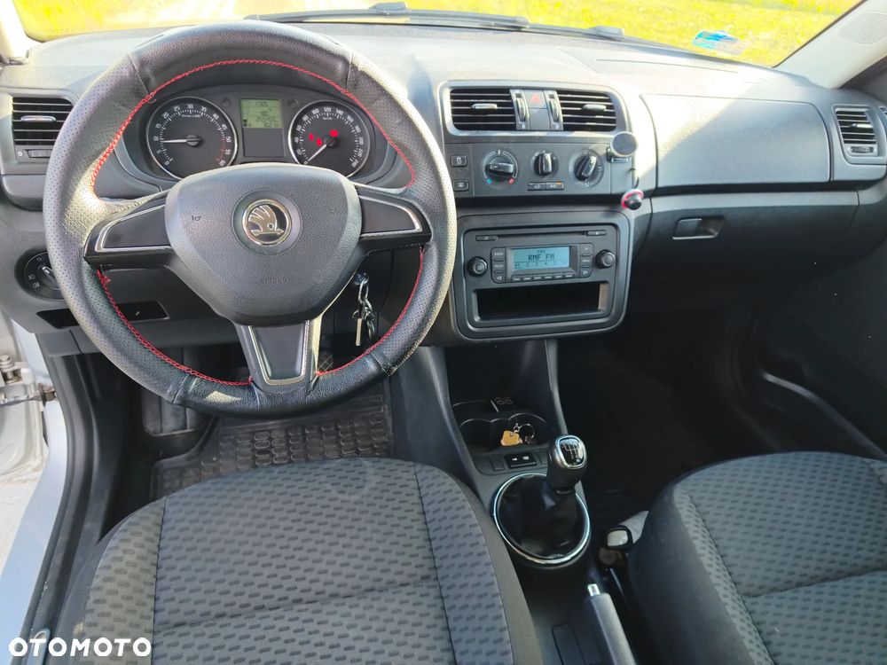 Skoda Fabia - 10
