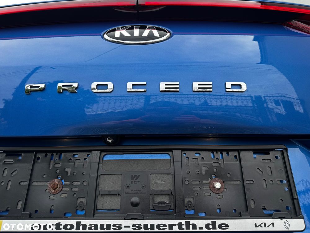 Kia ProCeed 1.6 T-GDI GT DCT - 23