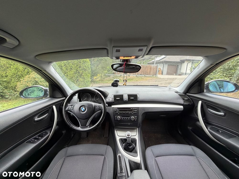 BMW Seria 1 120d - 6
