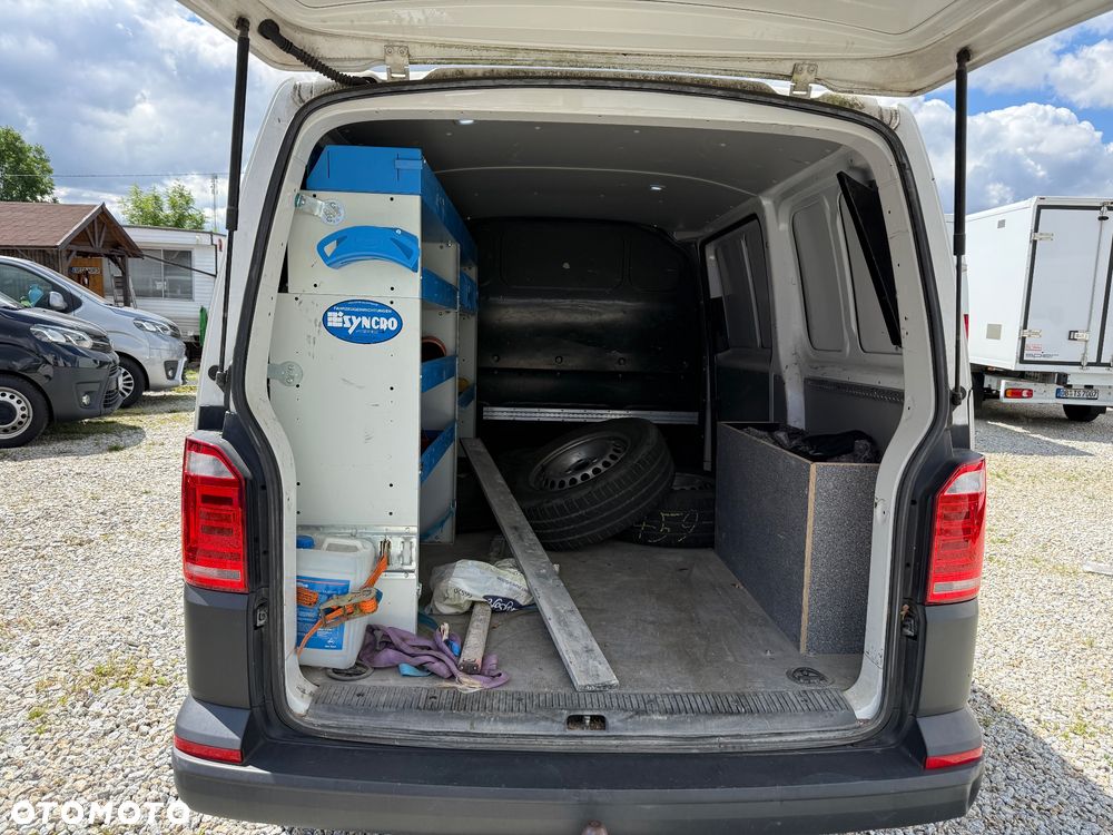 Volkswagen Transporter T6/150KM/Klima/Nawigacja/Full LED reflektory/Kamera cofania/2500kg na haku - 10