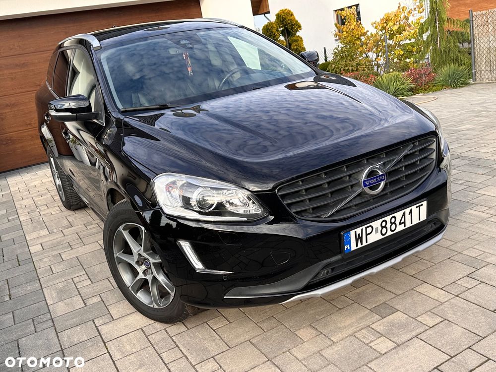 Volvo XC 60 D3 Drive-E Ocean Race - 36