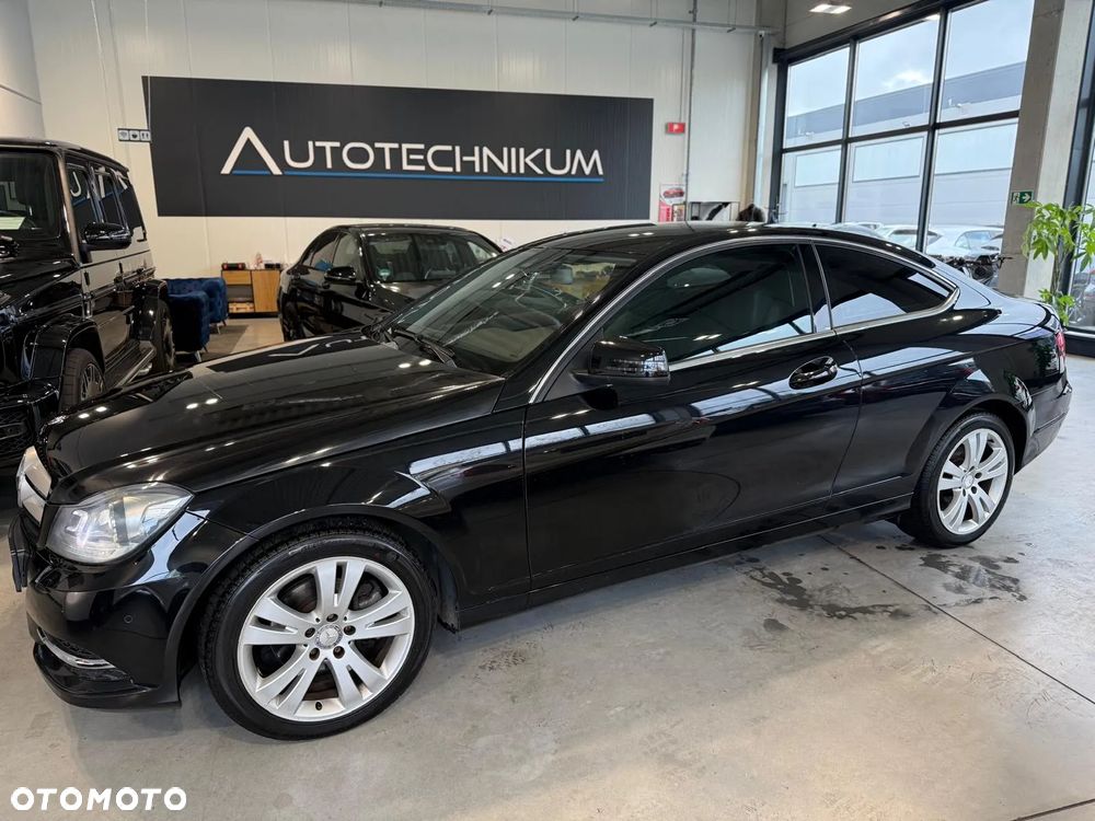 Mercedes-Benz Klasa C 180 Coupe BlueEFFICIENCY 7G-TRONIC Edition 1