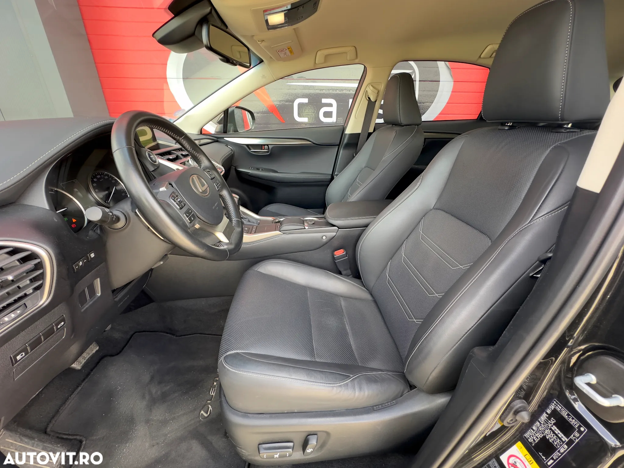 Lexus Seria NX 300h AWD Executive Plus - 8