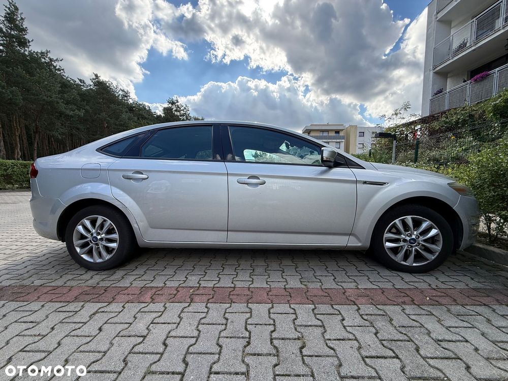 Ford Mondeo 1.6 T Gold X - 4