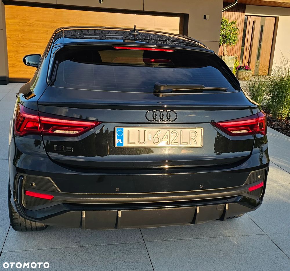 Audi Q3 35 TFSI S-Line - 3