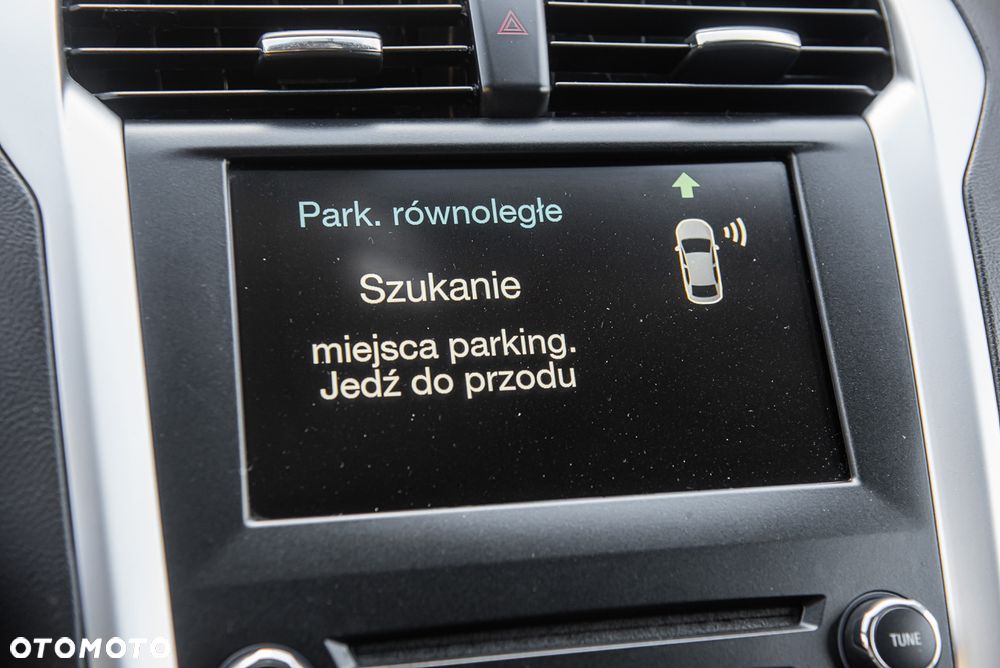 Ford Mondeo 2.0 TDCi Trend PowerShift - 23