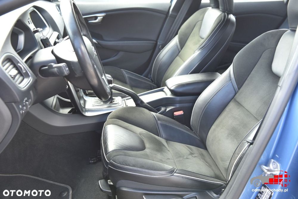 Volvo V40 - 17