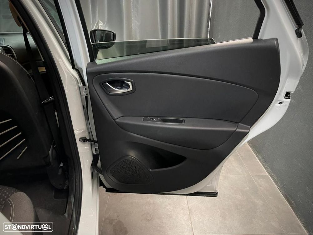 Renault Captur 0.9 TCE Exclusive - 8