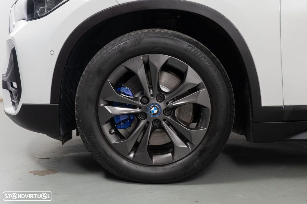 BMW X1 25 e xDrive Corporate Edition - 19