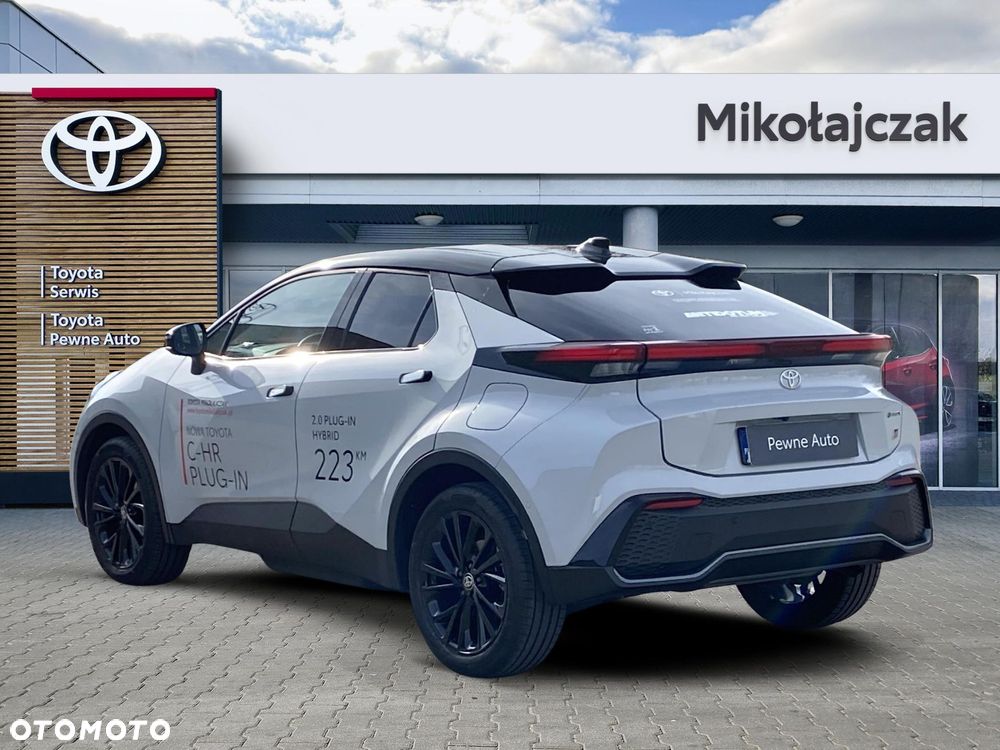 Toyota C-HR - 4