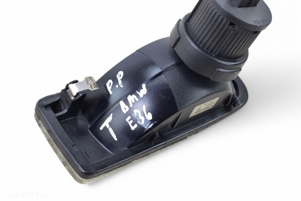 Halogen Lampa Przeciwmgielna Prawa BMW E36 8357398 EU - 8