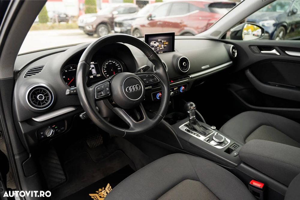Audi A3 Sportback 30 TDI S tronic sport - 6