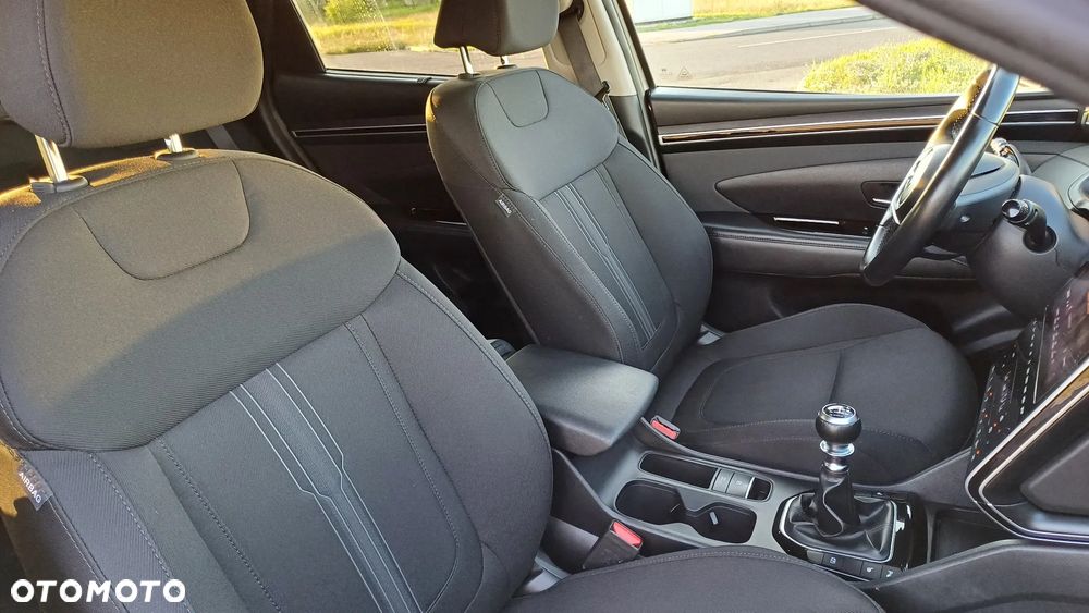 Hyundai Tucson 1.6 T-GDi 48V-Hybrid 2WD Select - 10