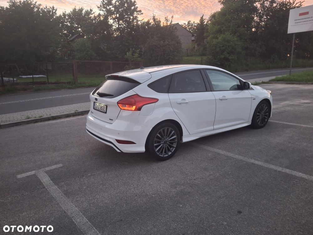 Ford Focus - 5
