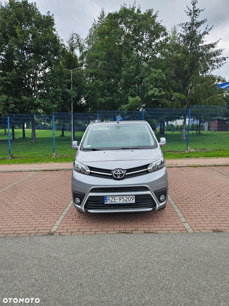 Toyota ProAce Kombi D-4D Long 2,8t - 3