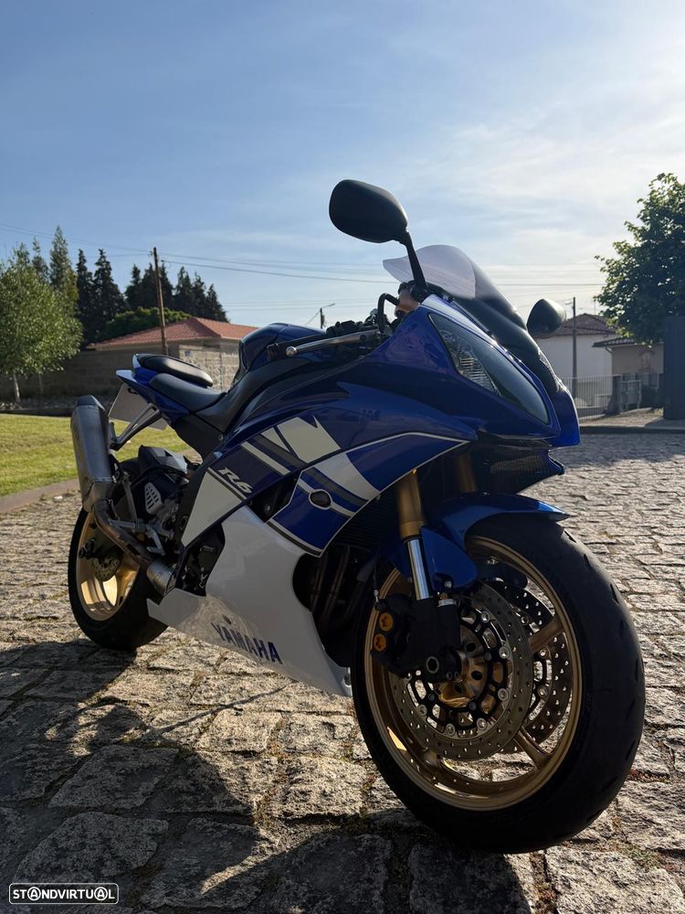 Yamaha YZF R6 - 1