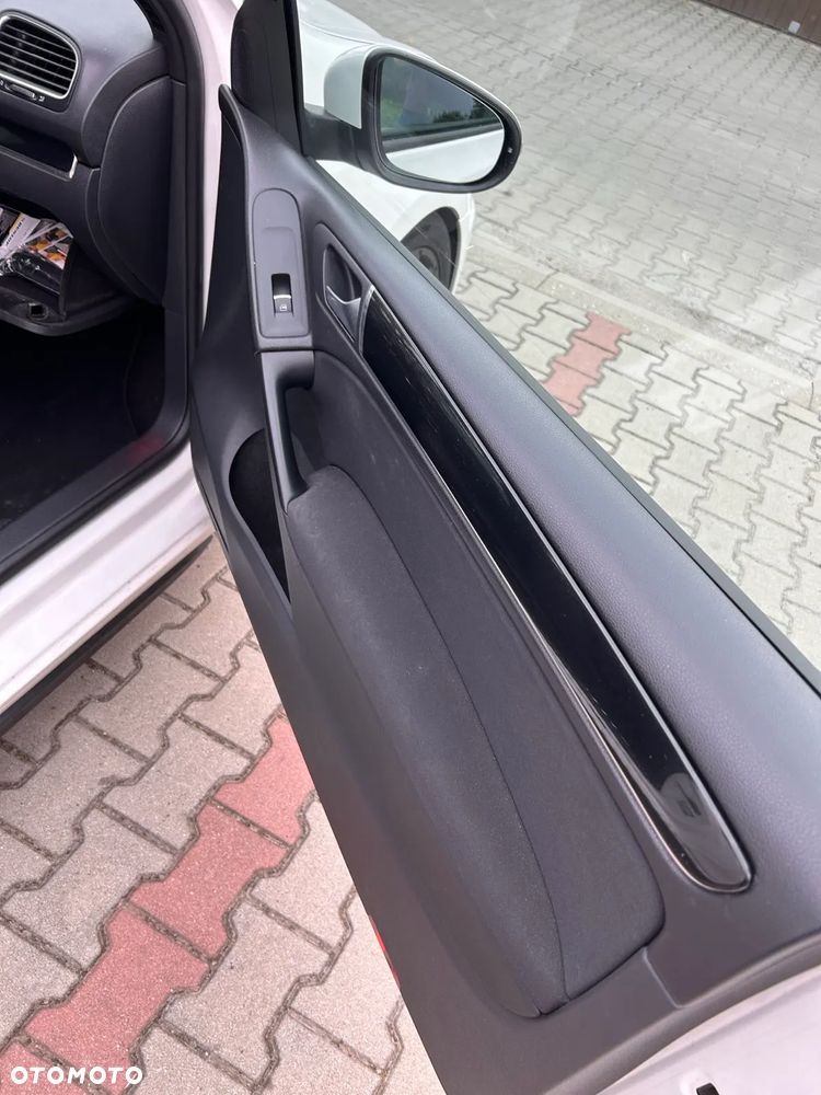 Volkswagen Golf VI 2.0 TSI GTI DSG - 26