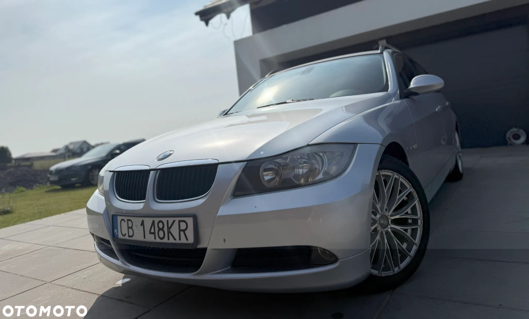 BMW Seria 3 320d DPF Touring - 1