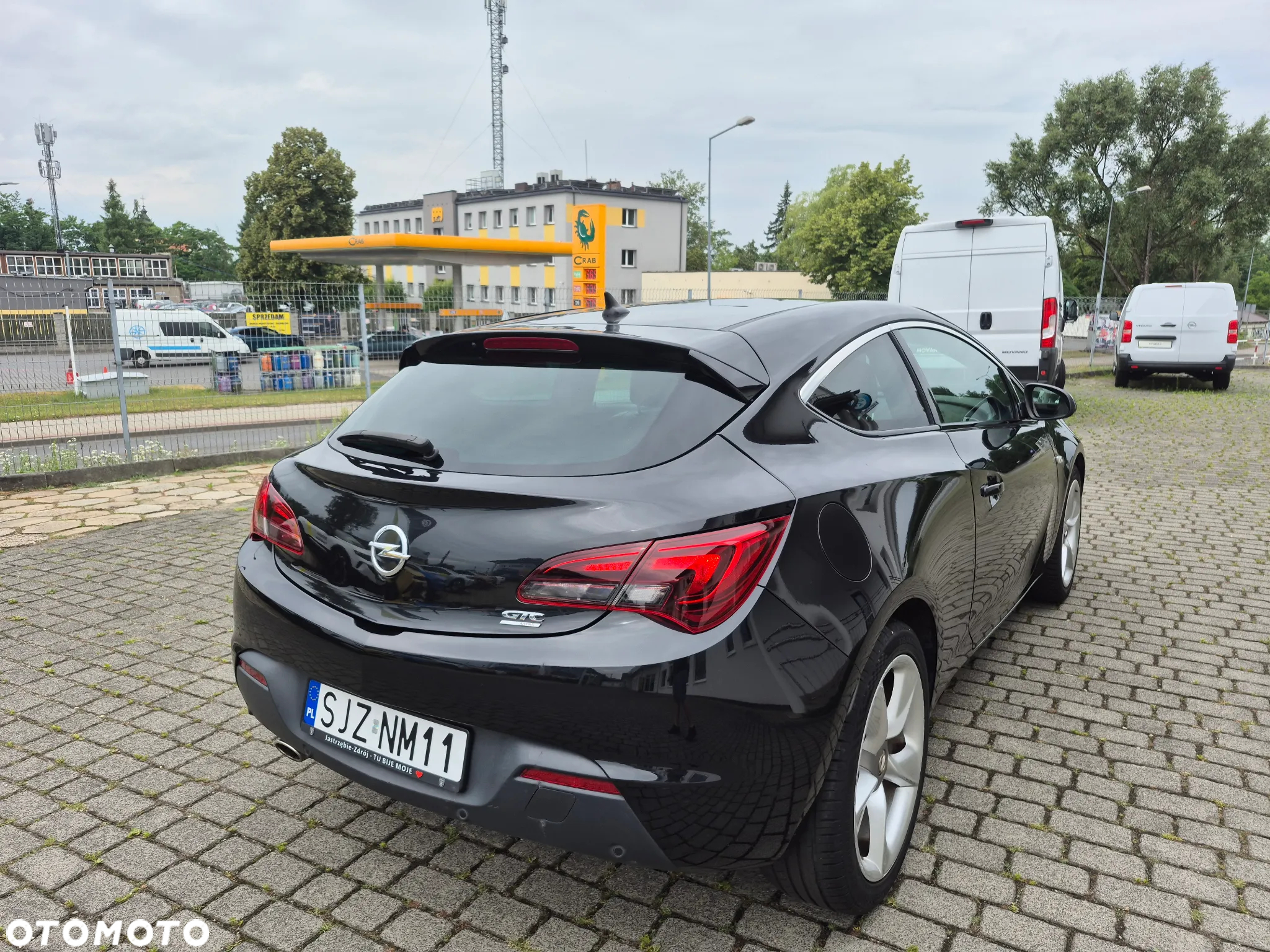 Opel Astra IV GTC 1.6 T Sport - 7