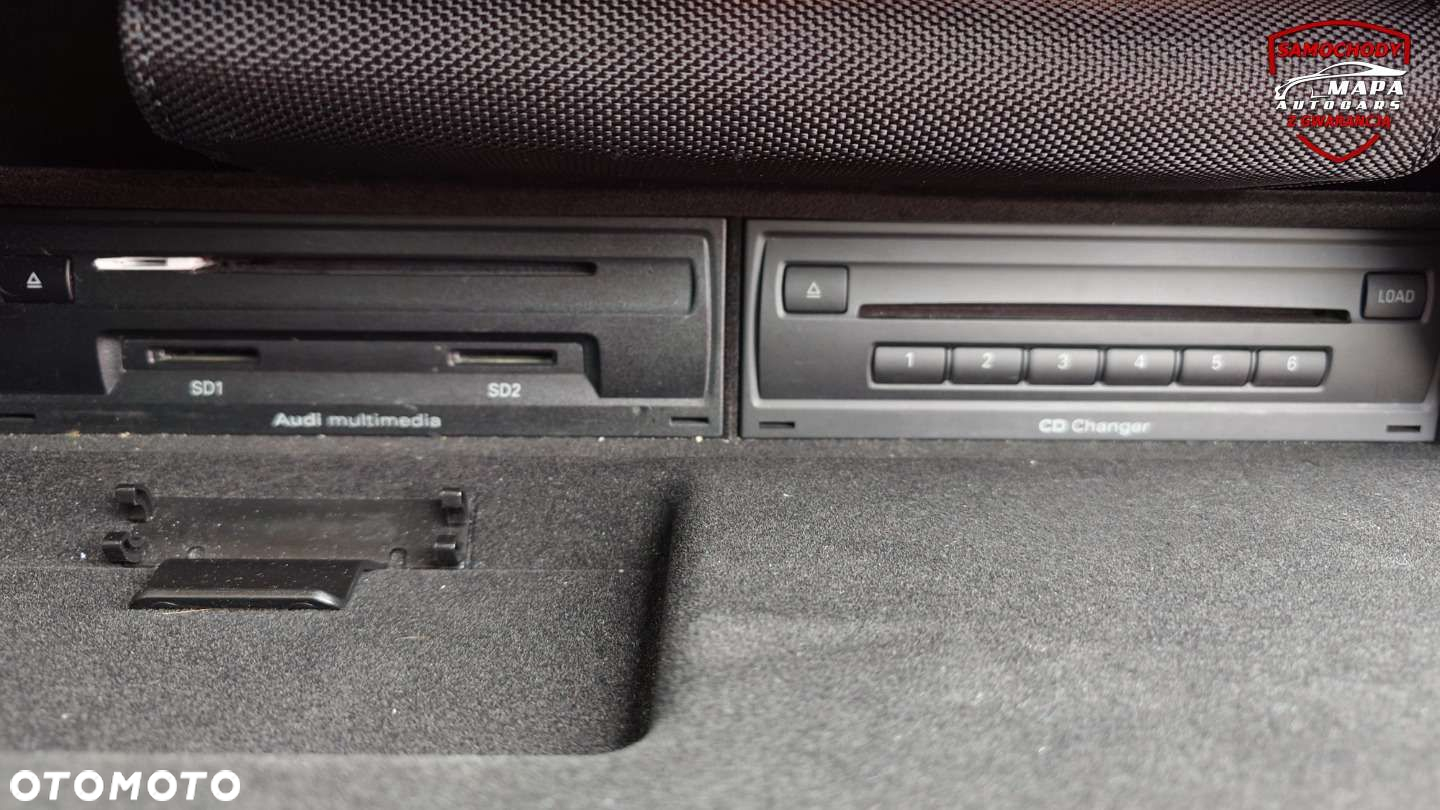 Audi A6 Allroad - 30