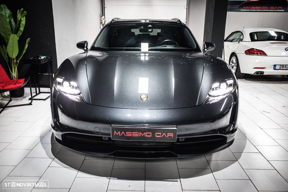 Porsche Taycan Sport Turismo Standard - 18
