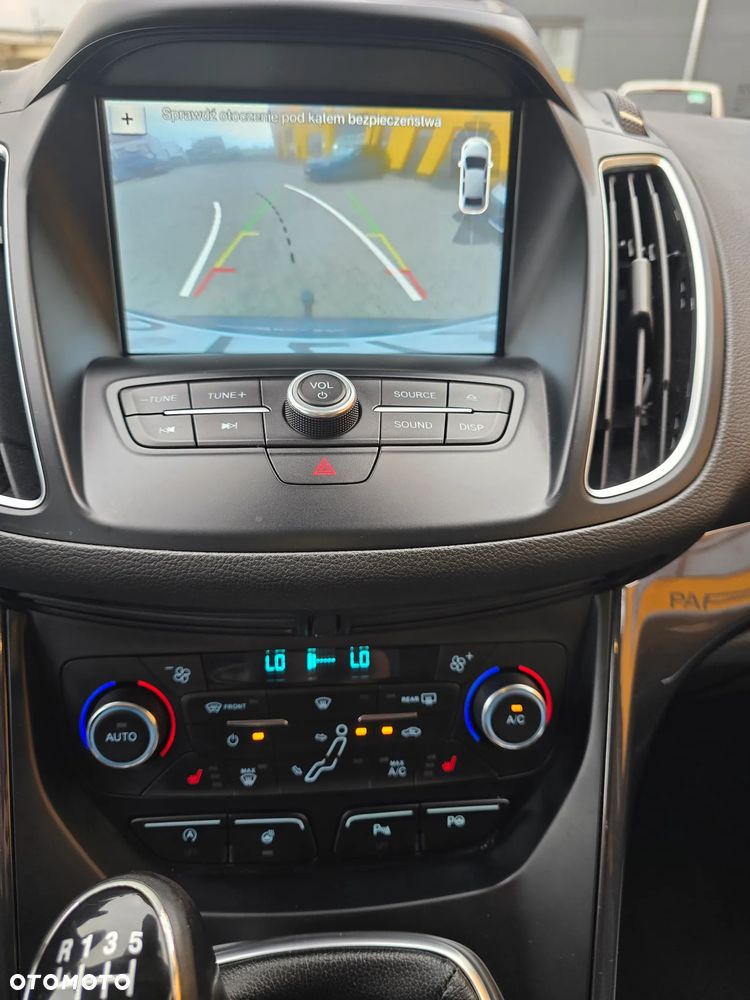 Ford C-MAX - 17
