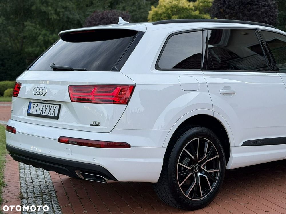 Audi Q7 - 12