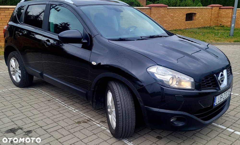 Nissan Qashqai - 2