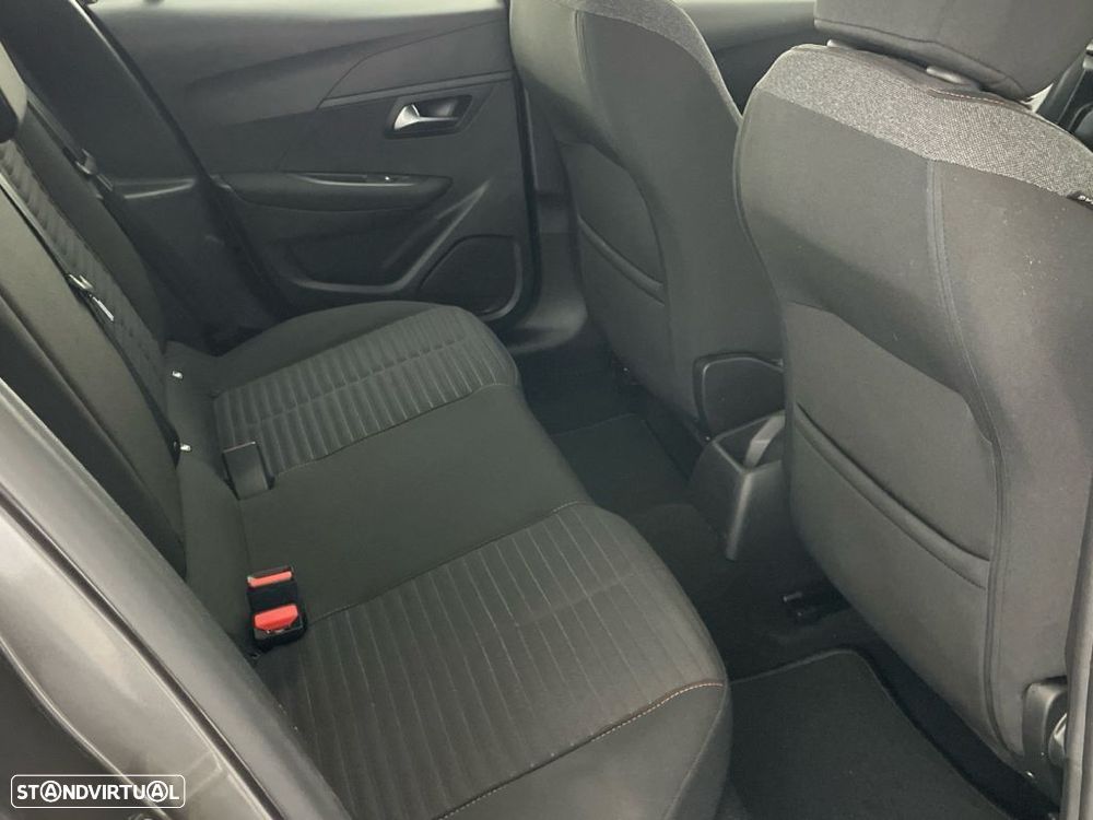 Peugeot 208 1.2 PureTech Active Pack - 25