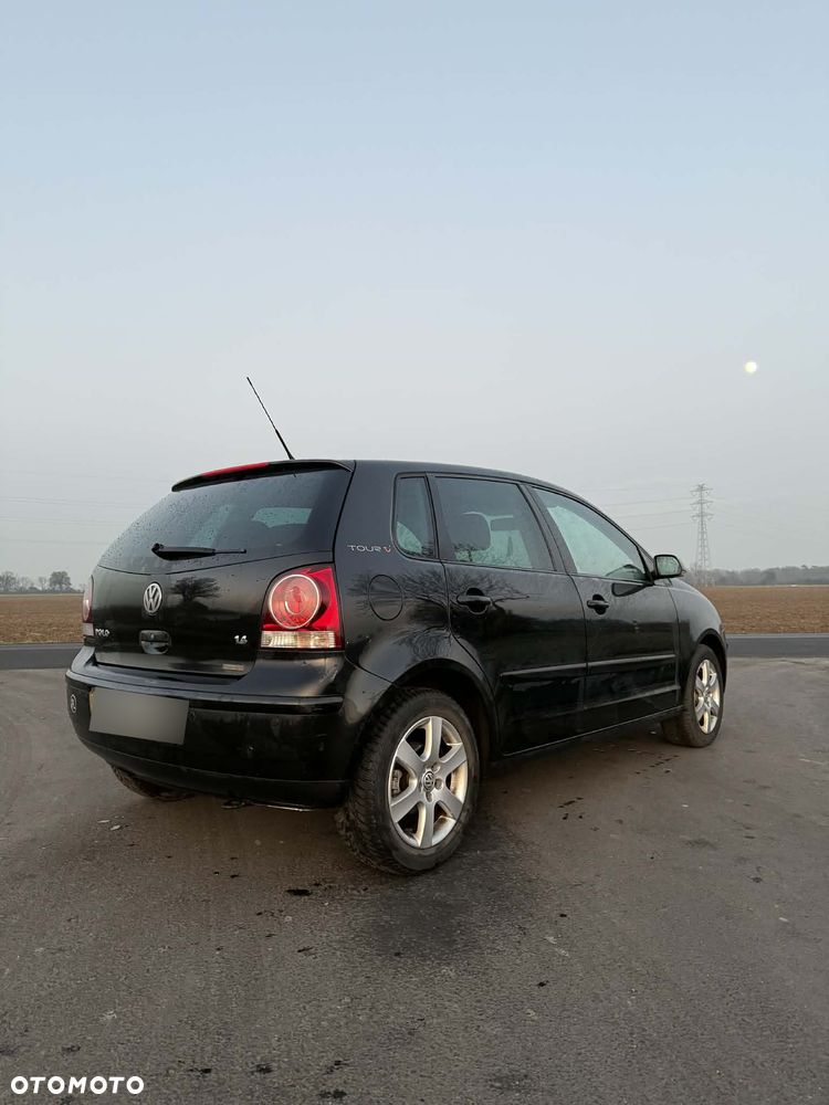 Volkswagen Polo 1.4 Tour - 5