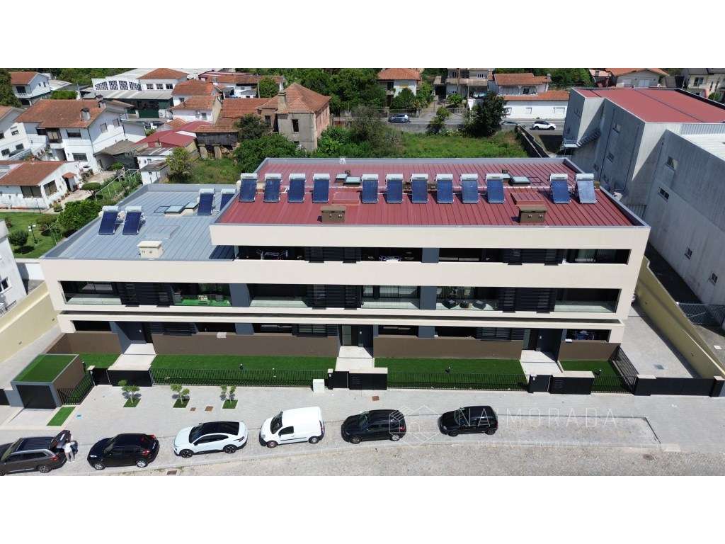 Apartamento T-2 novo, em condomínio fechado em Santa Maria da Feira - Grande imagem: 3/35