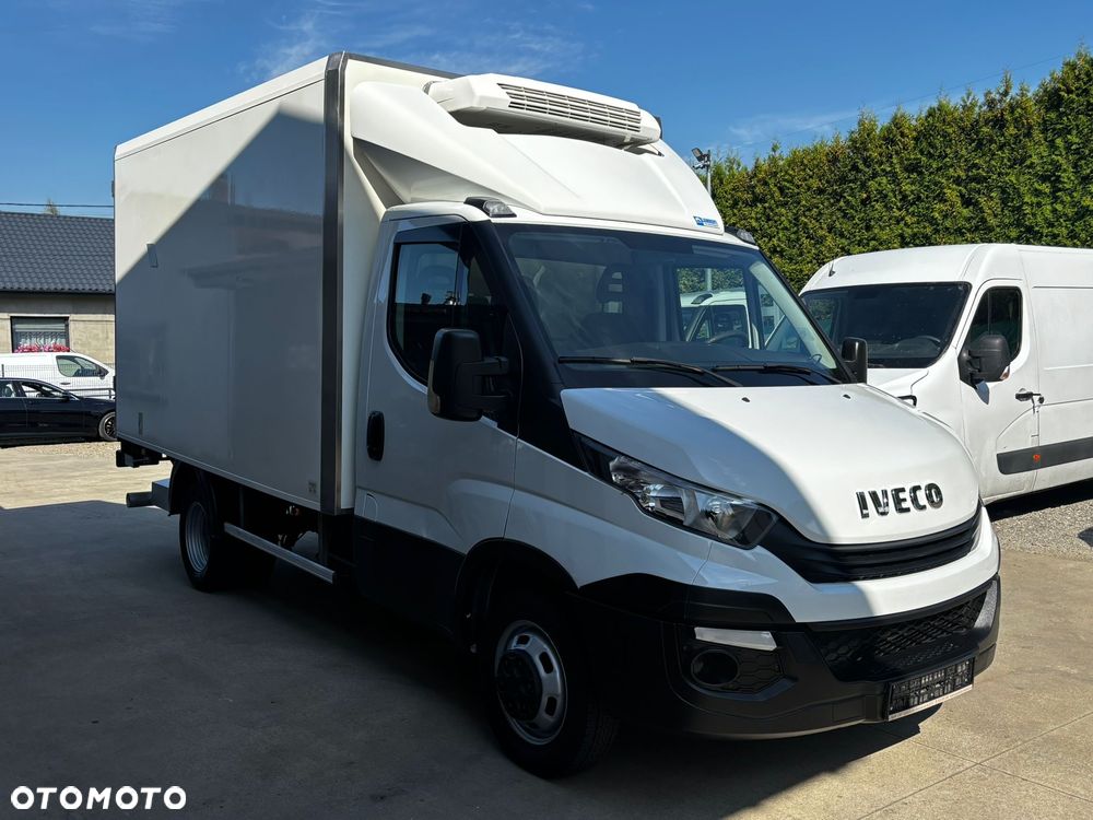 Iveco 35C15 Chłodnia Mroźnia z windą 750 kg 3.0 HPI - 2