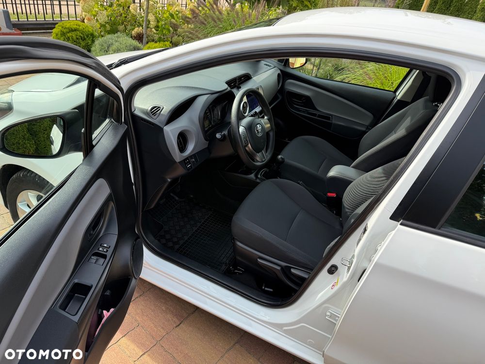 Toyota Yaris - 6