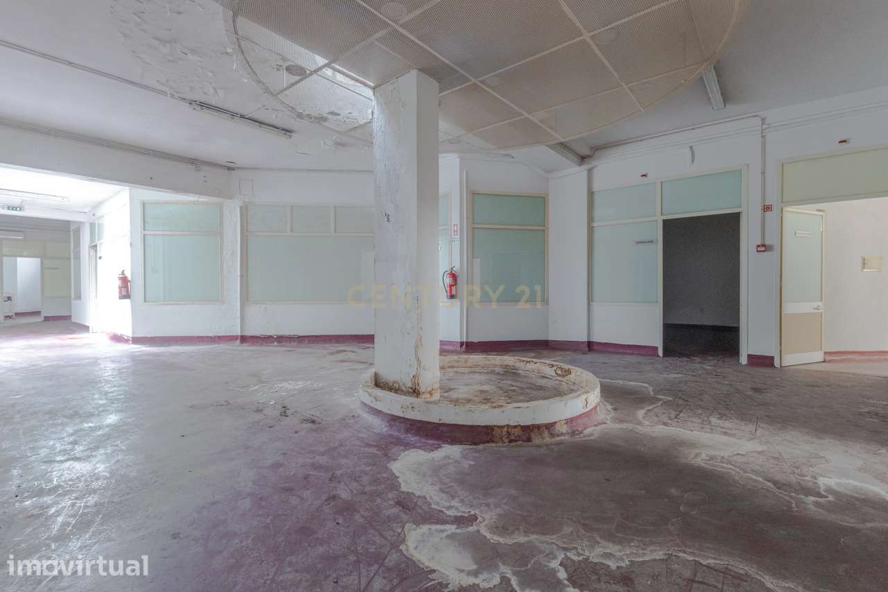 Loja Ampla com 494 m² — Perfeita para Marcas que Querem Crescer - Grande imagem: 4/22