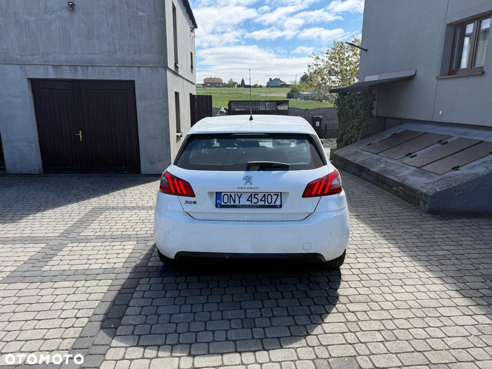 Peugeot 308 BlueHDi 120 EAT6 Stop & Start Allure - 4
