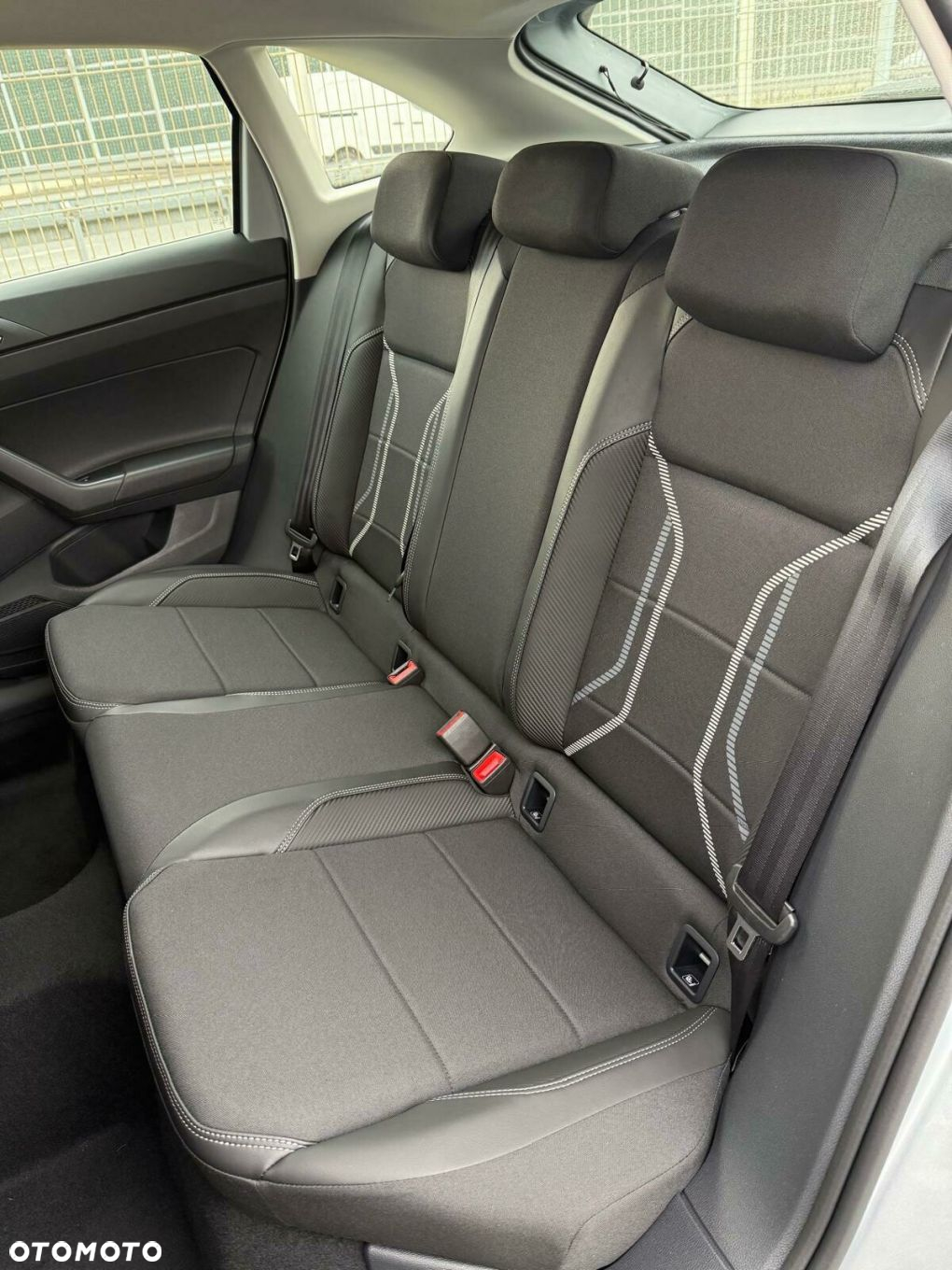 Volkswagen Taigo 1.5 TSI ACT Style DSG - 20