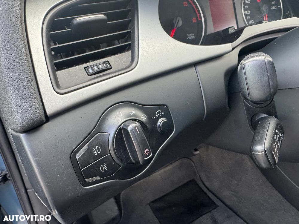 Audi A4 2.0 TDI B8 - 28