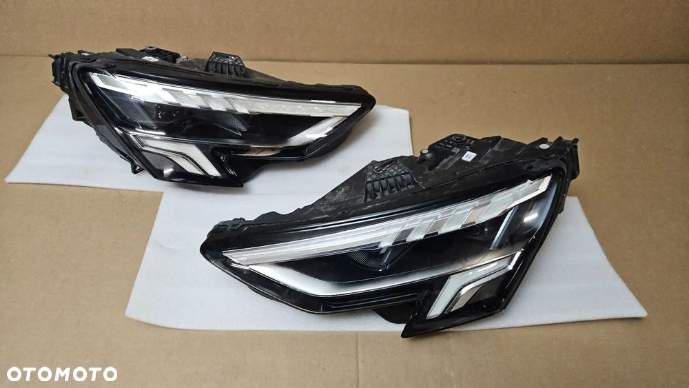 Lampy przednie prawa lewa Audi A3 S3 8Y 8Y0941033 8Y0941034 - 1