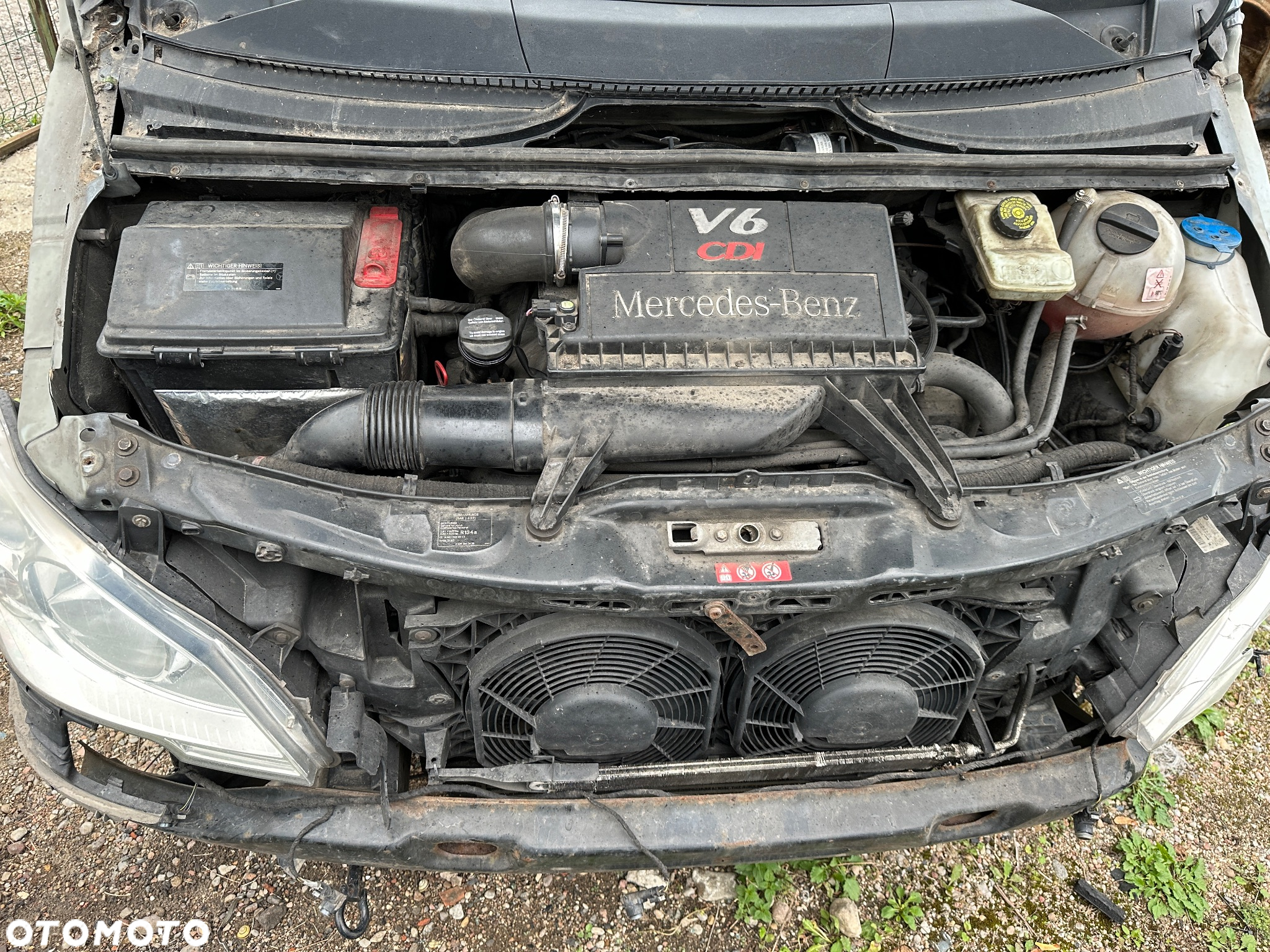 Mercedes VIANO 3.0 cdi 2011r karoseria dokumenty drzwi maska fotel klapa szyba stolik lampa lift relingi skrzynia tapicerka części - 35