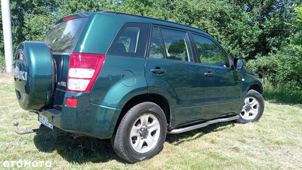 Suzuki Grand Vitara 2.0 Comfort - 11
