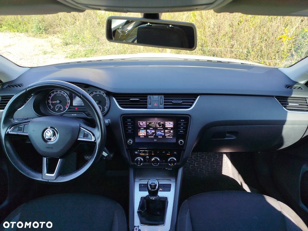 Skoda Octavia 1.6 TDI Ambition - 10