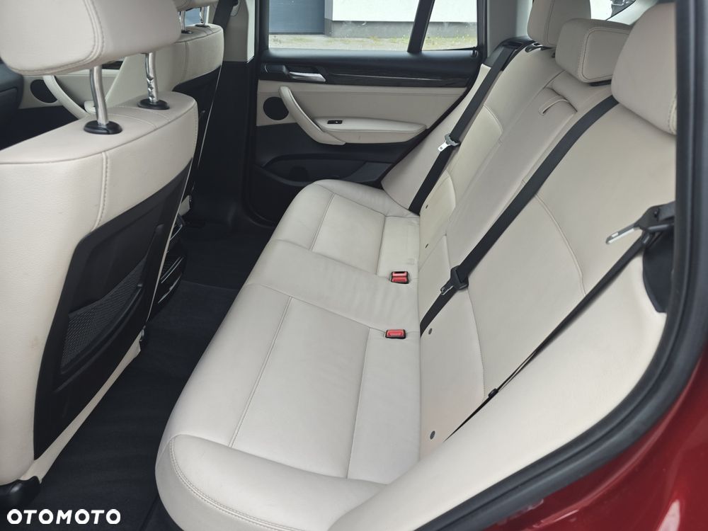 BMW X3 xDrive20i xLine - 12