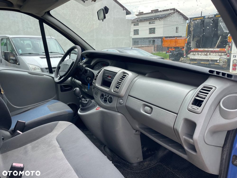 Renault Trafic - 27