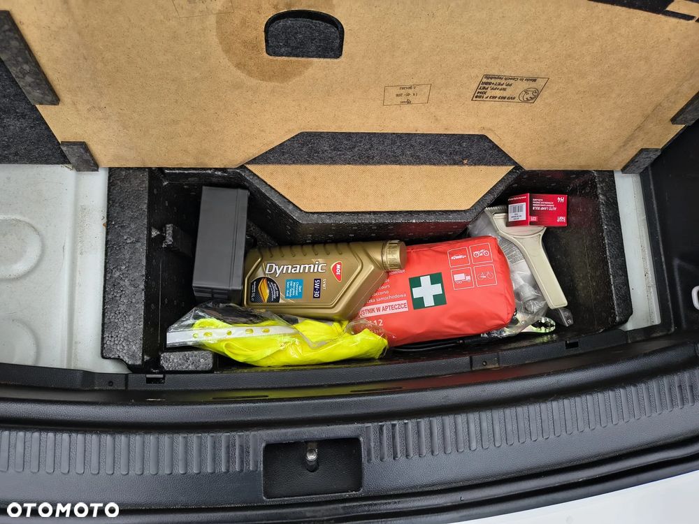 Skoda Fabia 1.0 Ambition - 14