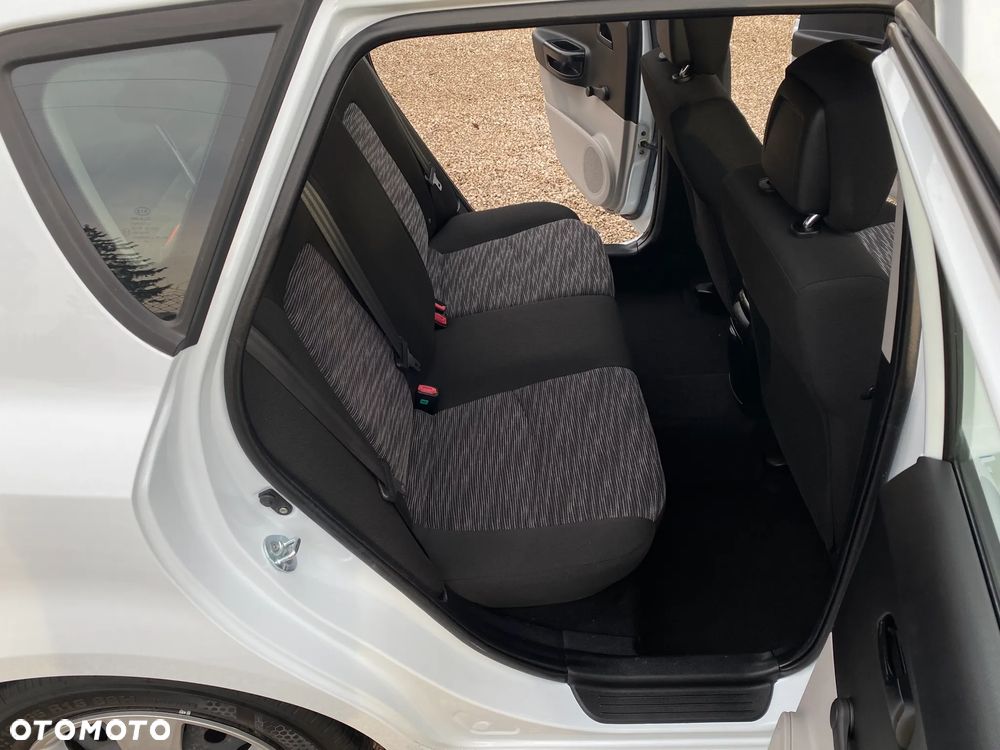 Kia Ceed 1.4 CVVT EX - 38