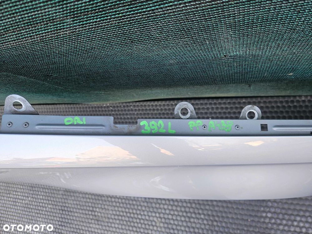 Blotniki Prawy Nadkole Przod Przedni Szary Audi A4 B8 Sedan Kombi Przed Lift Oryginalny lakier - 4