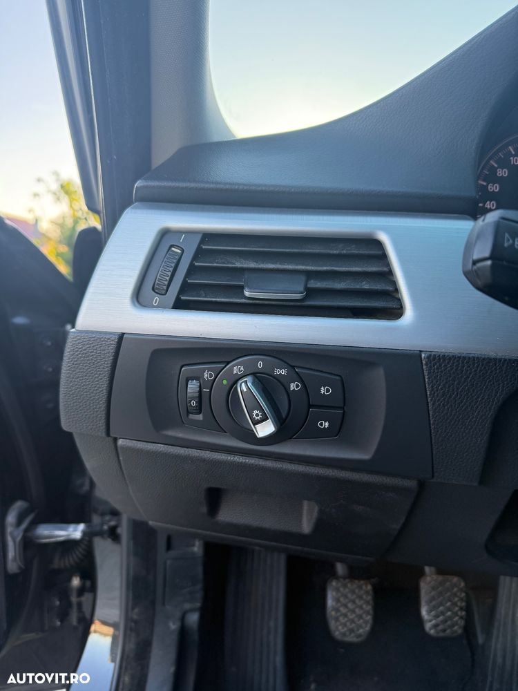 BMW Seria 3 320d - 13